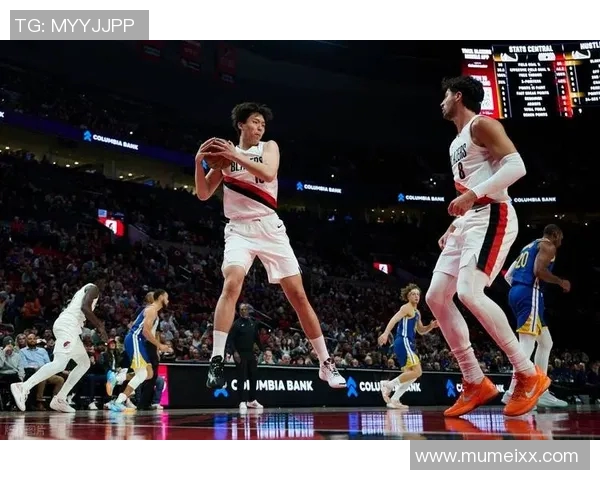 森林狼主场击败开拓者，挽回连败势头